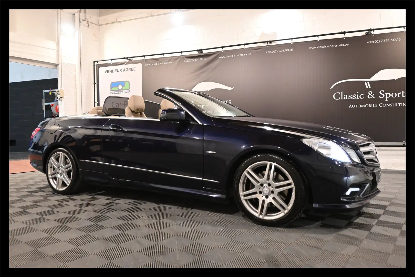 Mercedes-Benz E 200 CGI Cabriolet PACK AMG / AIRSCARF / CAMERA / XENON Azul - 1