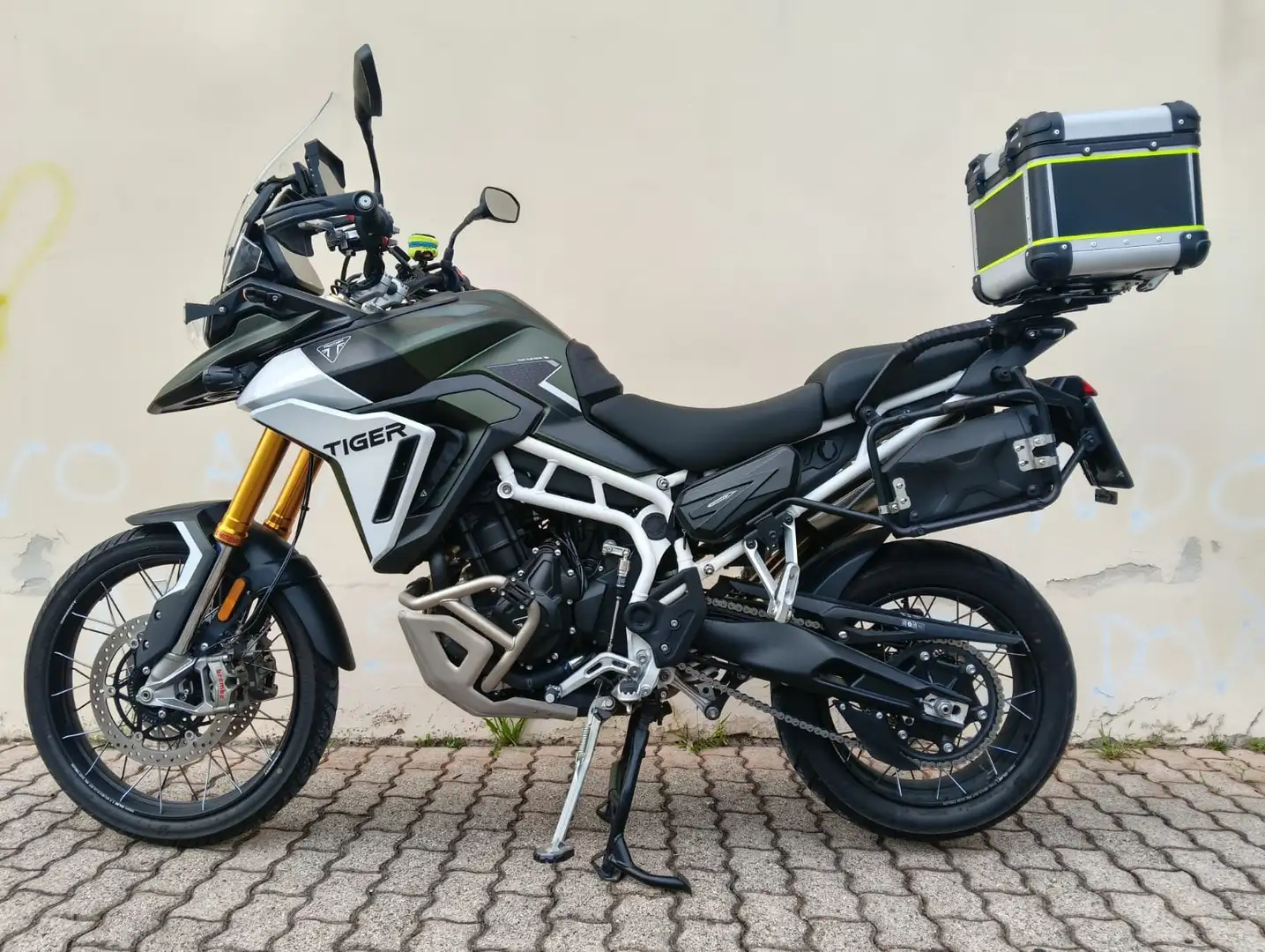 Triumph Tiger 900 Rally Pro Vert - 1