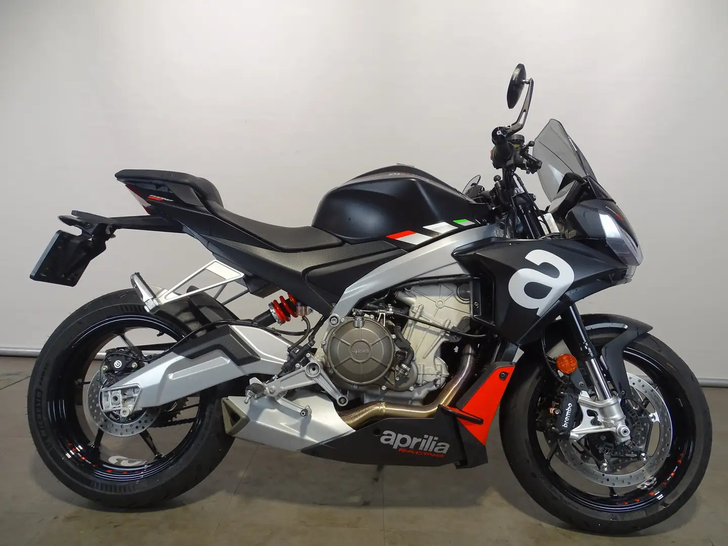 Aprilia Tuono 660 Negru - 1
