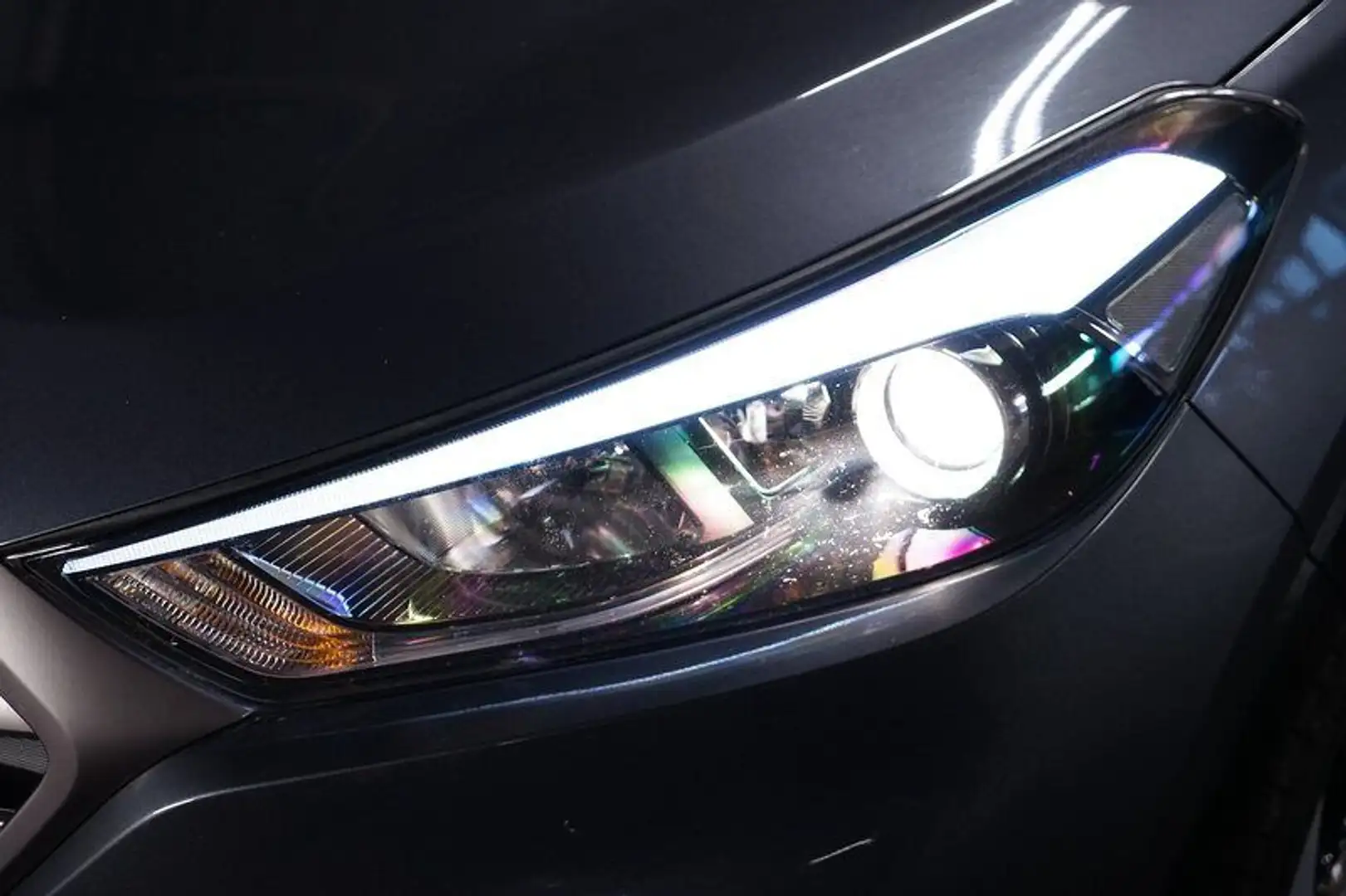 Hyundai TUCSON 1.6 Turbo 2WD Advantage DCT*Kamera*Navi*T Gris - 2