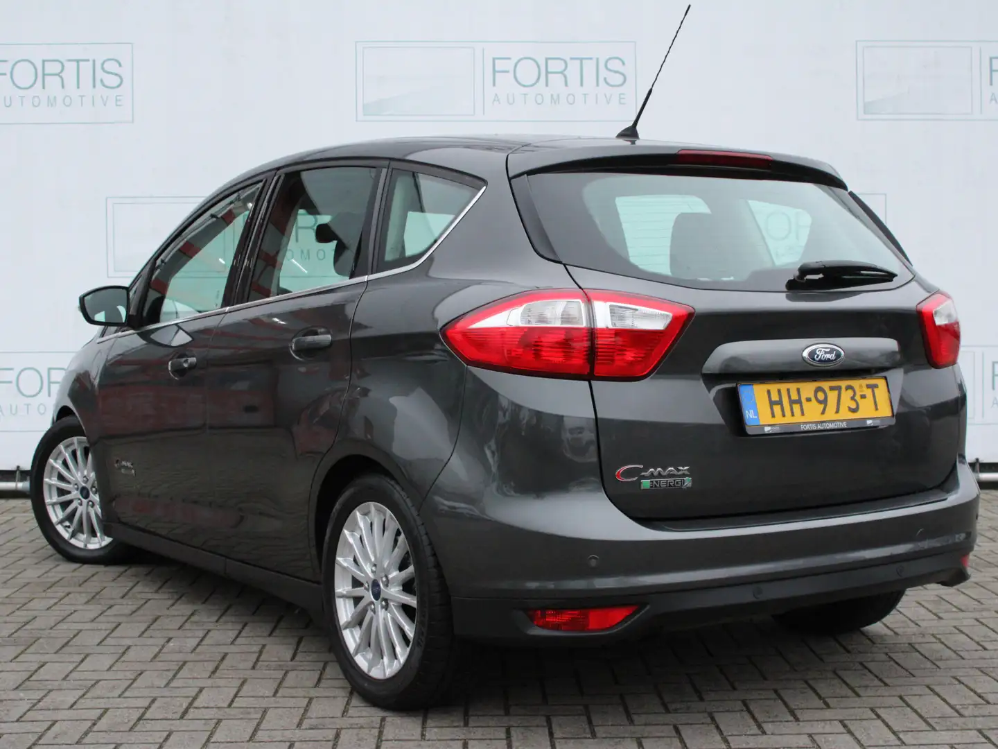 Ford C-Max 2.0 Plug-in Hybrid Titanium Plus NL AUTO | CAMERA Grau - 2