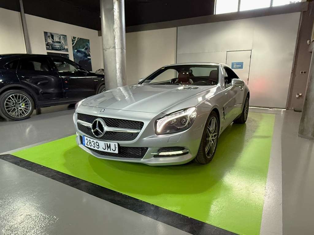 Mercedes-Benz SL 43 AMG