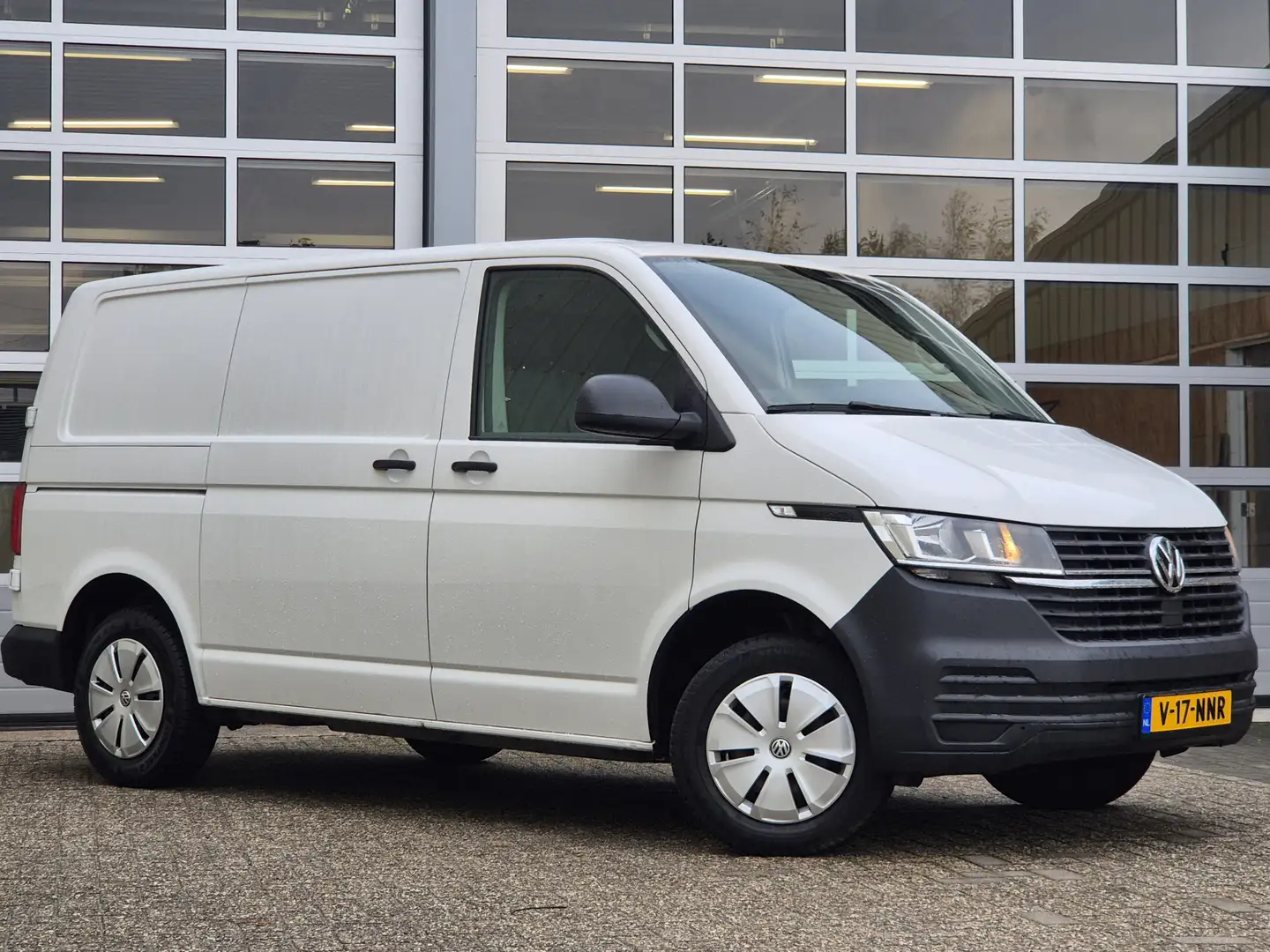 Volkswagen T6.1 Transporter 2.0 TDI EU6 L1H1 28 | AIRCO | PDC | Blanc - 1