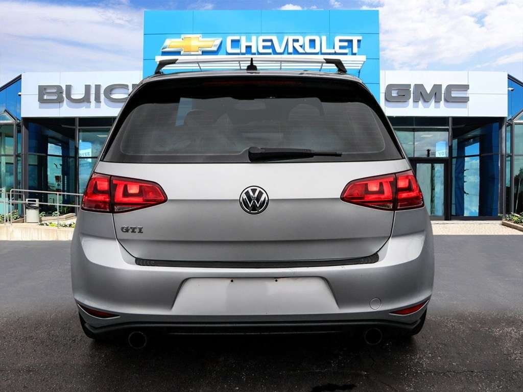 2016 Volkswagen Golf GTI