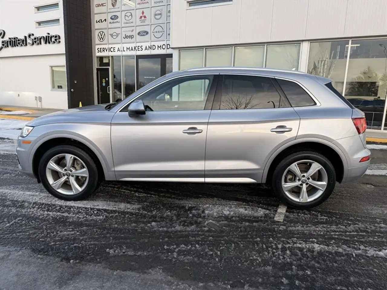 Audi Q5 снимка Audi Q5