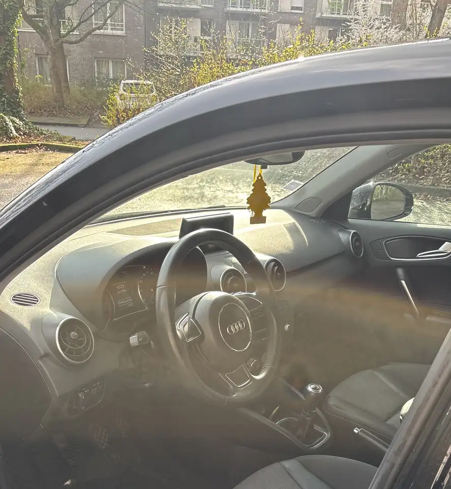 Audi A1 Sportback 1.6 TDI 90 Ambition Luxe