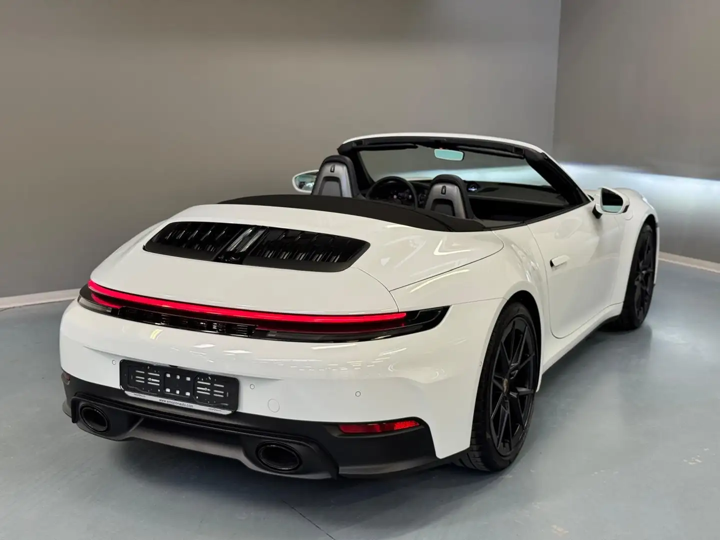 Porsche 911 992.2 Cabrio VENTILATI - RISCALDATI - MATRIX - Biały - 2