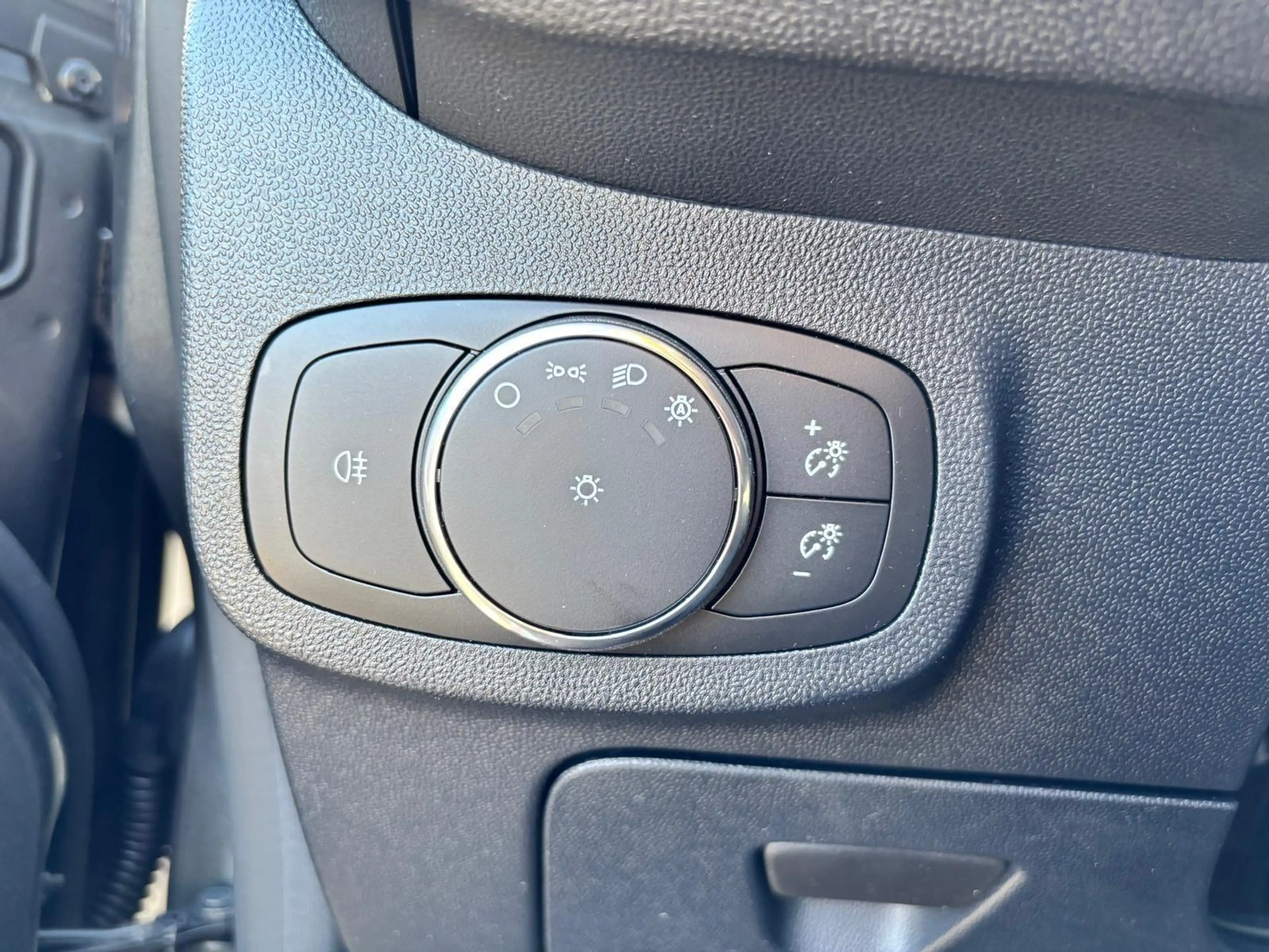 Ford Fiesta EcoBoost mHEV Active 1.0 top ausstattung — photo 12