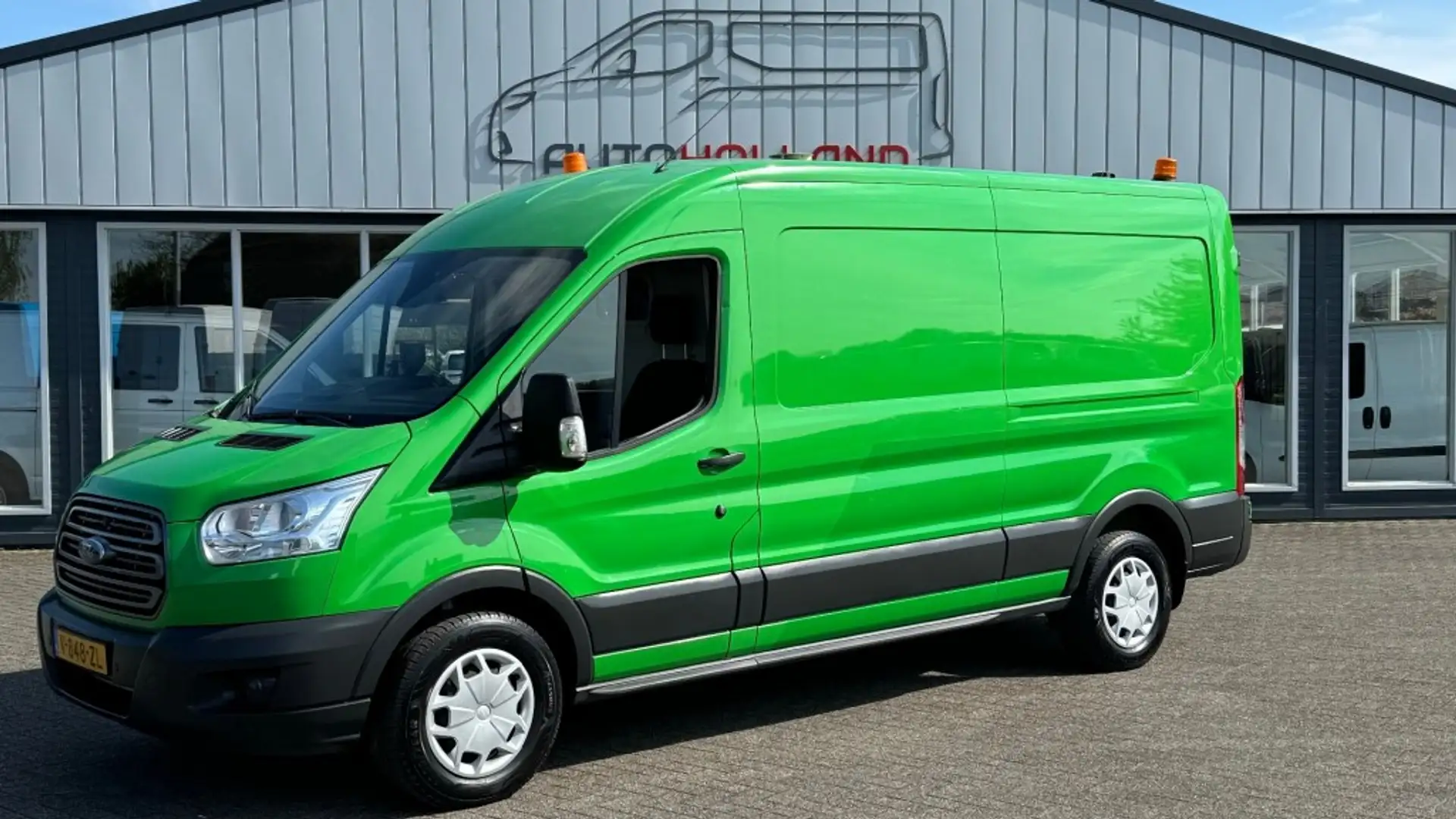 Ford Transit 2.0 TDCI 96KW 131PK L3H2 EURO 6 AIRCO/ CRUISE CONT Groen - 1