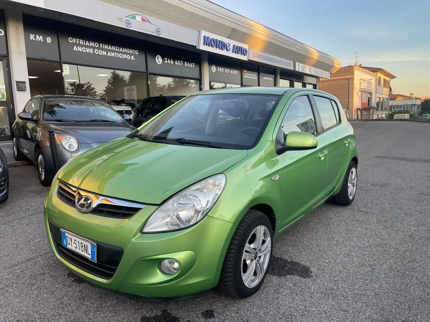 Hyundai i20 5p 1.2 Classic Gpl Vert - 1
