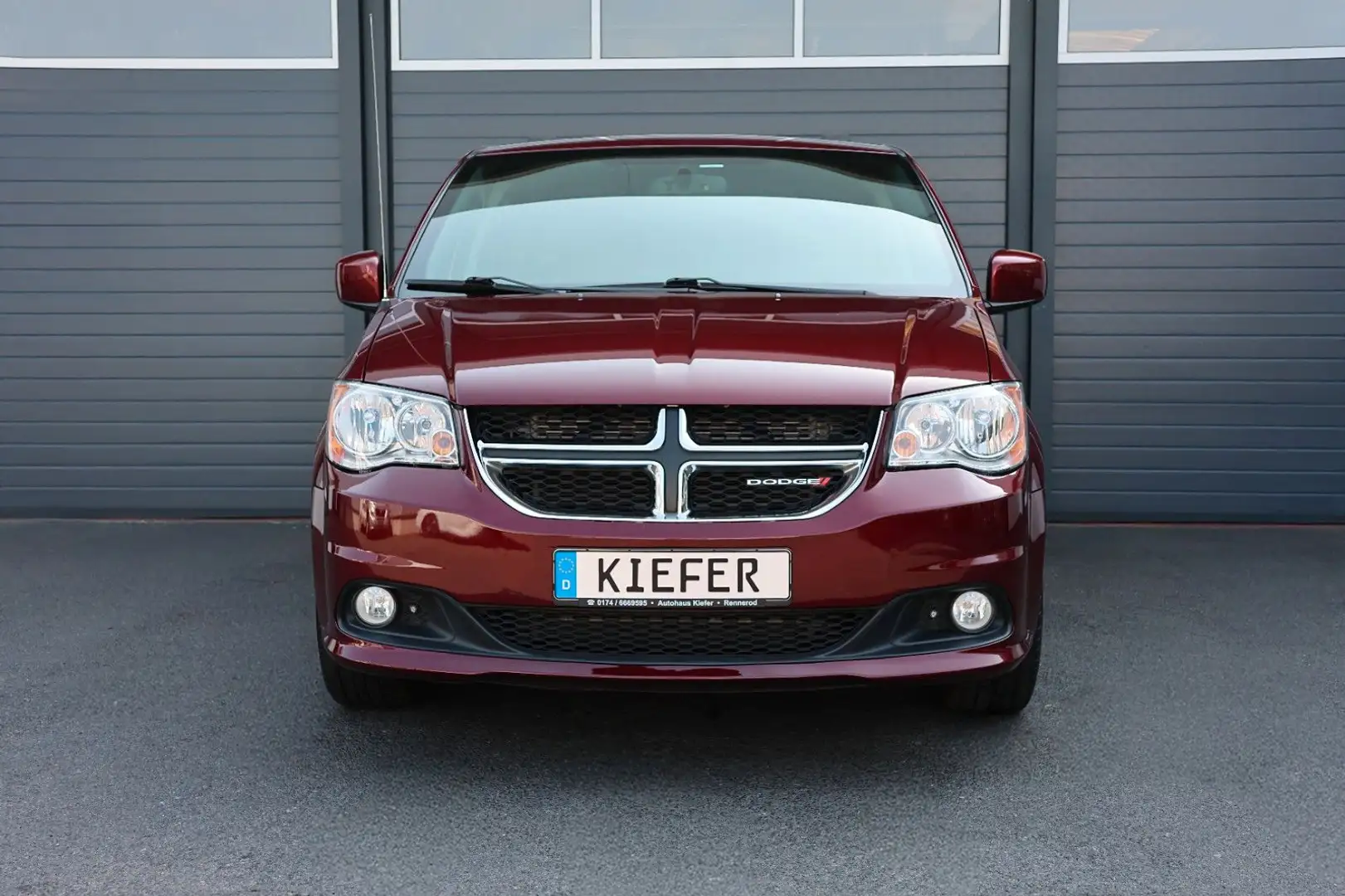 Dodge Grand Caravan 3.6 V6/Fernstart/7Sitzer/KAMERA/17 Rot - 2