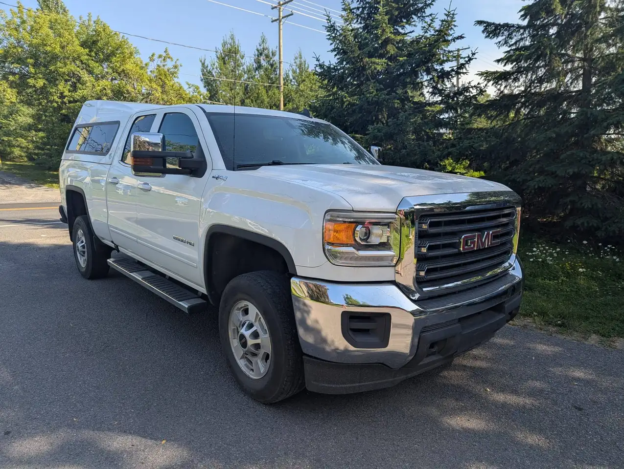 GMC Sierra 2500HD снимка GMC Sierra 2500HD