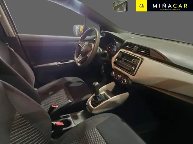 Nissan Micra view 3