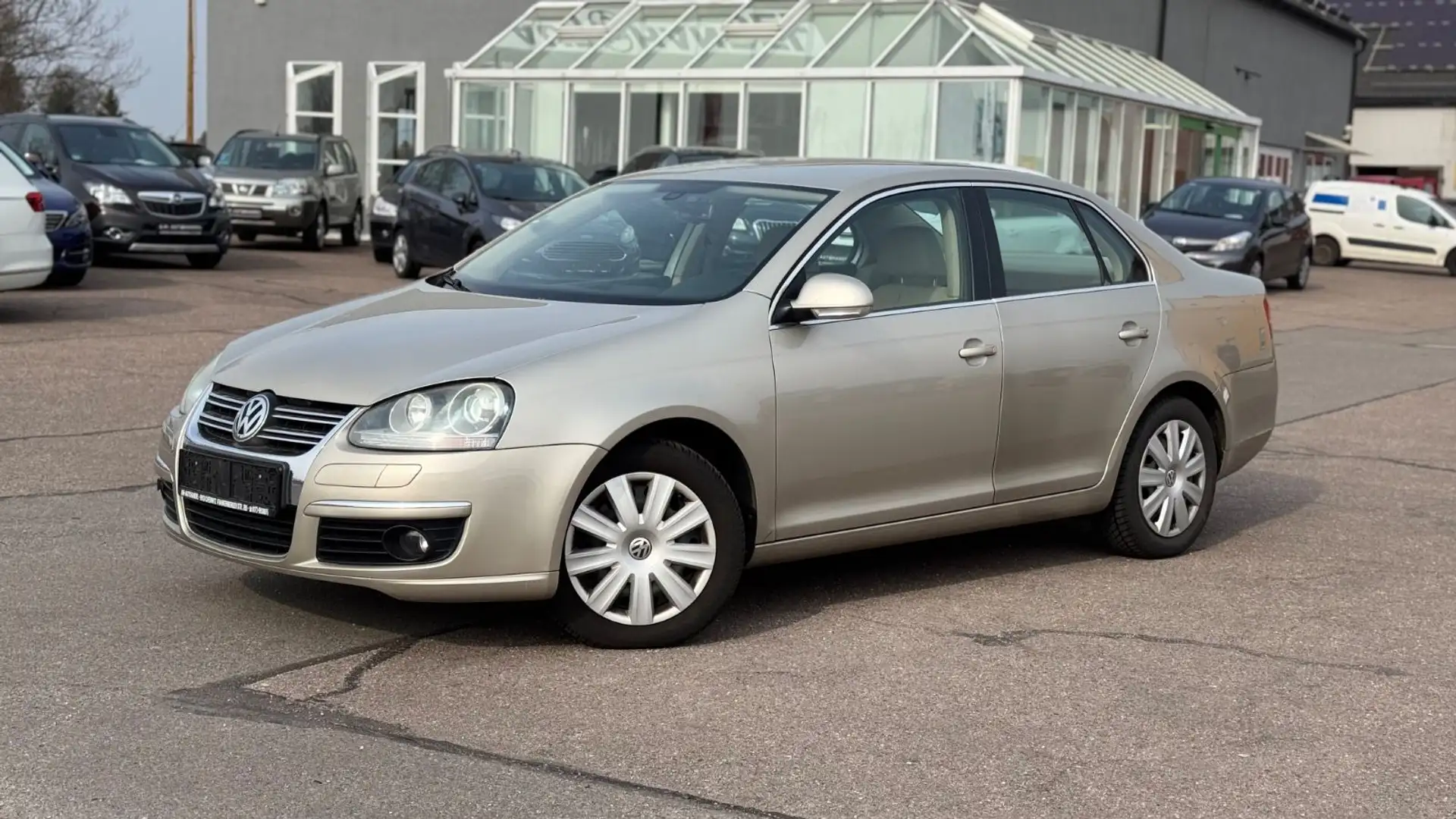 Volkswagen Jetta V Comfortline Beige - 1