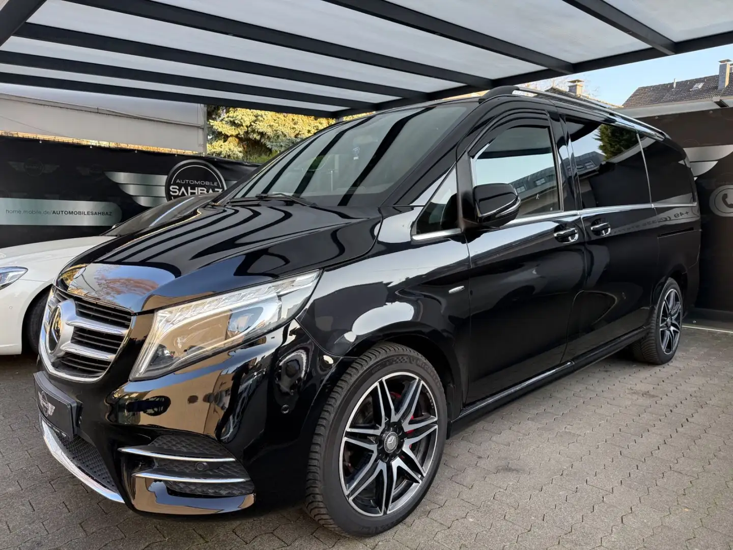 Mercedes-Benz V 220 V 250 d EXCLUSIVE EDITION lang *AMG*PANO*TV*360° Schwarz - 2
