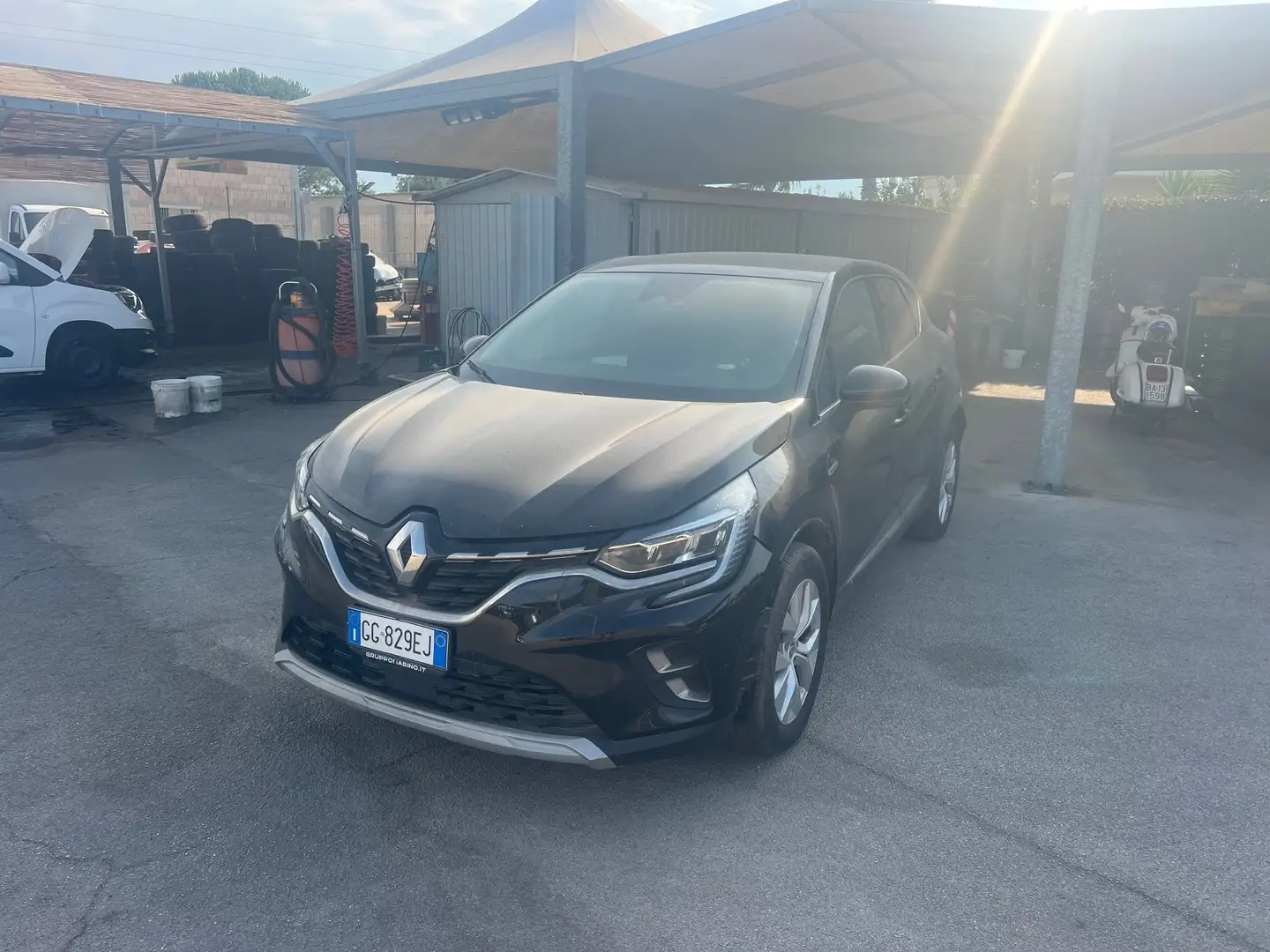Renault Captur plug-in HYBRID E-TECH 160 CV INTIALE PARIS Nero - 1