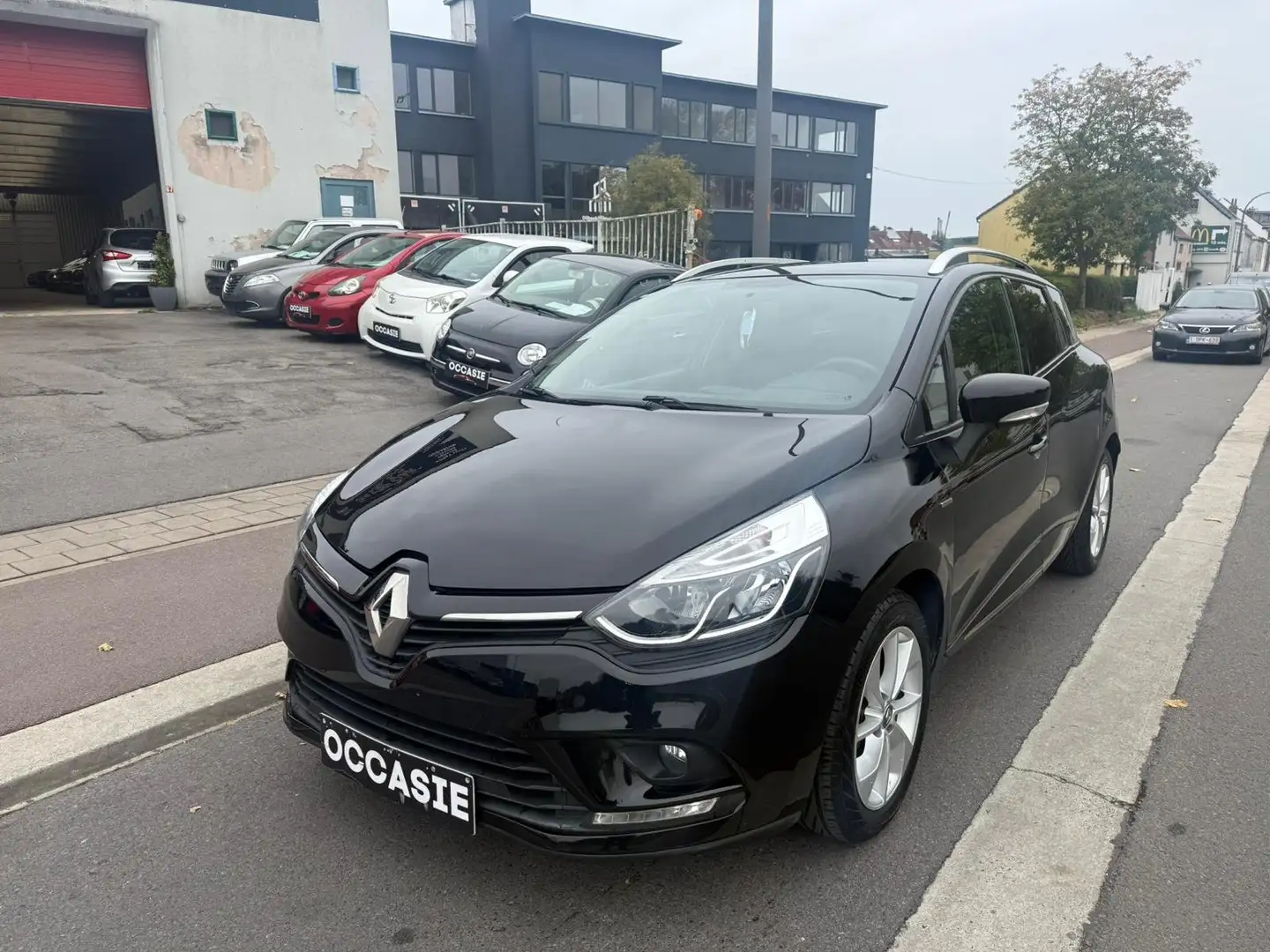 Renault Clio Clio 1.2i Limited**12 M GARANTIE** - 1