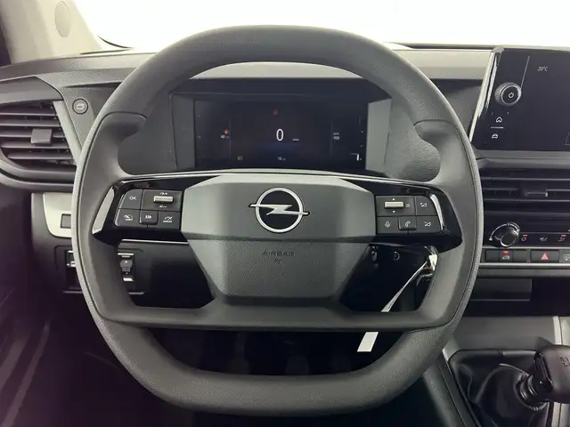 Opel Vivaro view 15