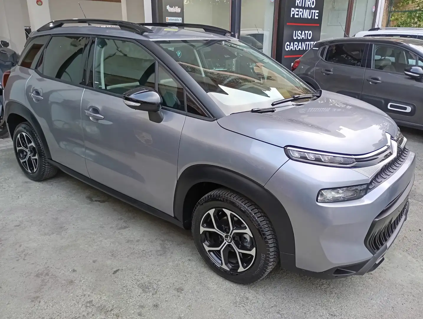 Citroen C3 Aircross 1.5 BlueHDi 110CV Plus Gris - 2