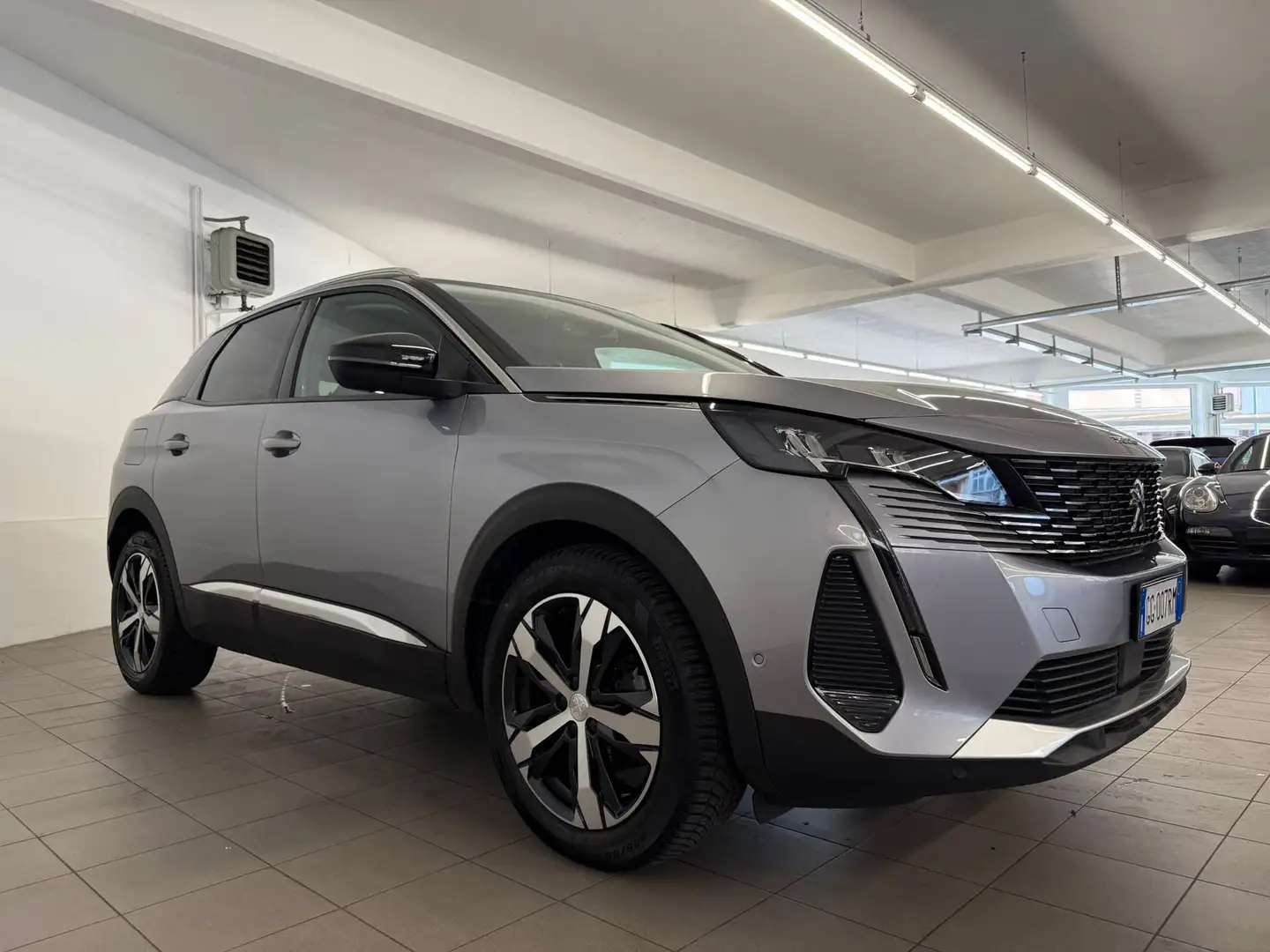 Peugeot 3008 BlueHDi 130 EAT8 S&S Allure Pack Grigio - 2