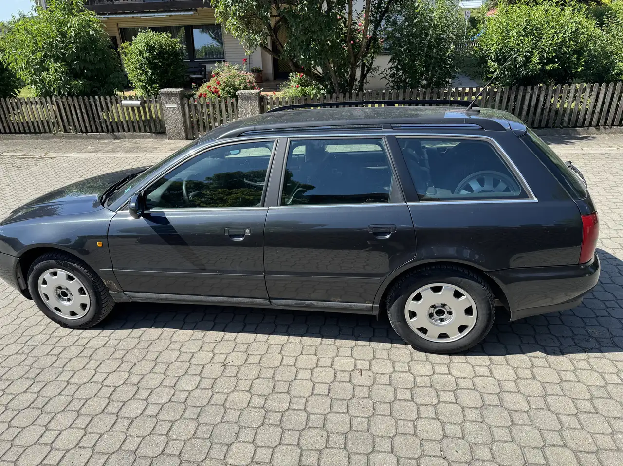 Audi A4 Avant 2.4 quattro, foto 8