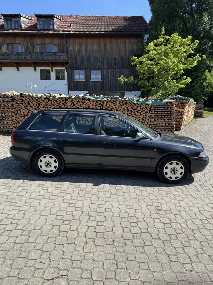 Audi A4 Avant 2.4 quattro, foto 6