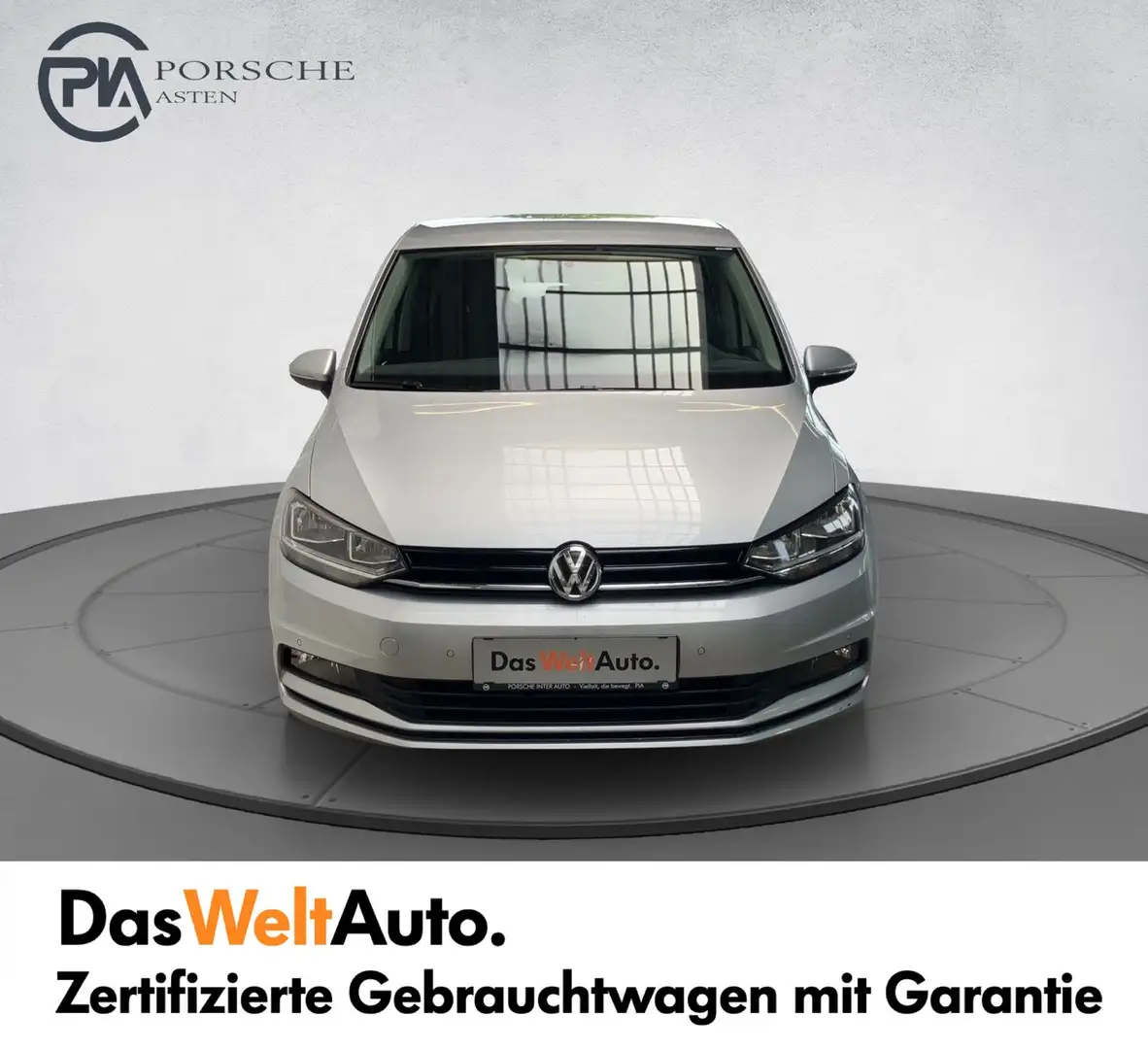 Volkswagen Touran TDI SCR 5-Sitzer Plateado - 2