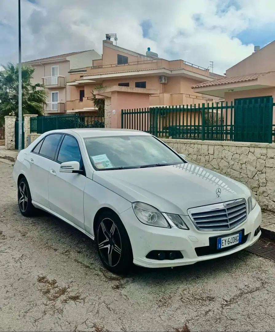 Mercedes-Benz E 200 cdi be Avantgarde Bianco - 1