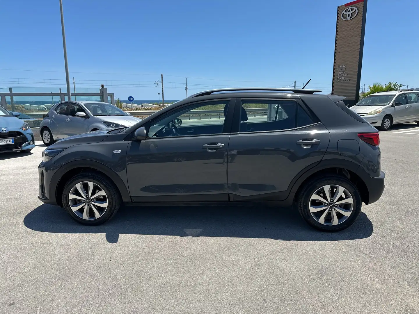 Kia Stonic Stonic 1.2 DPI Style Grigio - 2