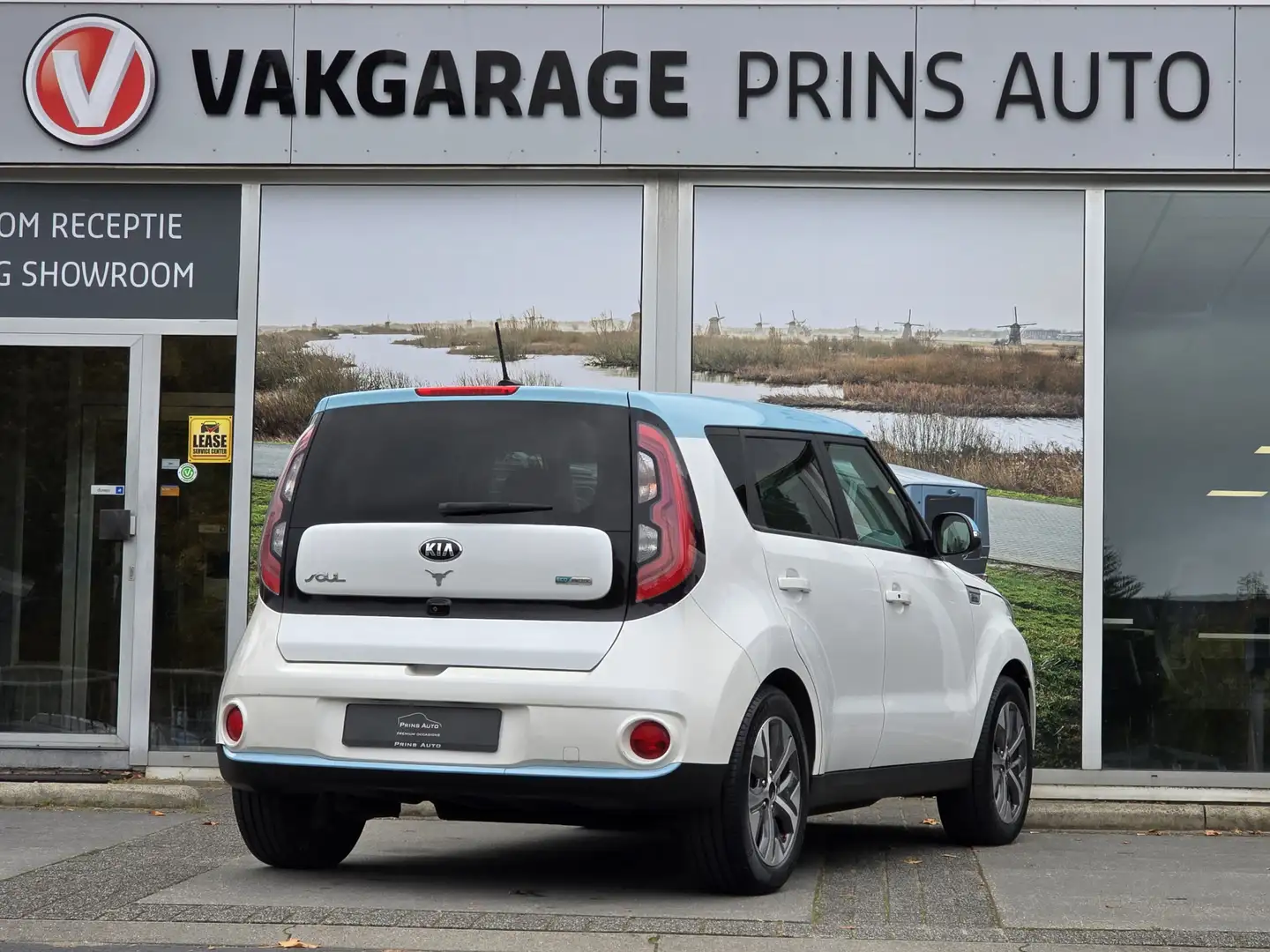 Kia Soul e-Soul EV ExecutiveLine 27 kWh |CAMERA|STOELVERW.| Bianco - 2