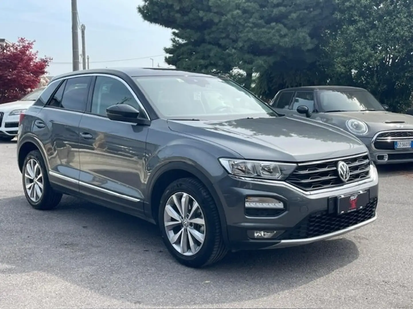 Volkswagen T-Roc 2.0 TDI SCR 4MOTION Advanced BlueMotion Technology Grigio - 2