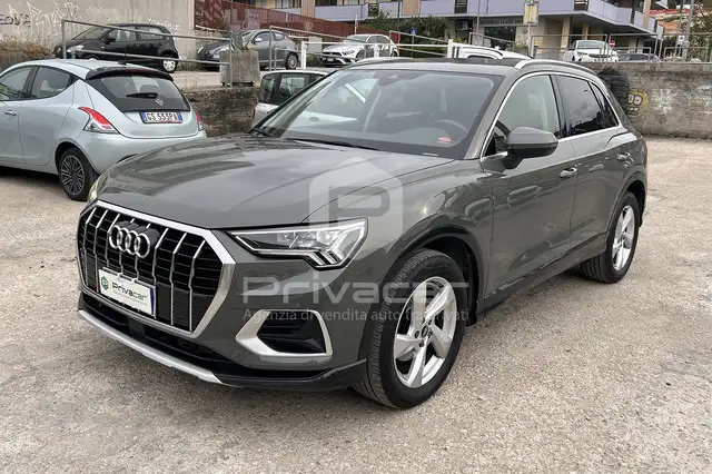 Audi Q3 Q3 35 TDI quattro S tronic Business Advanced