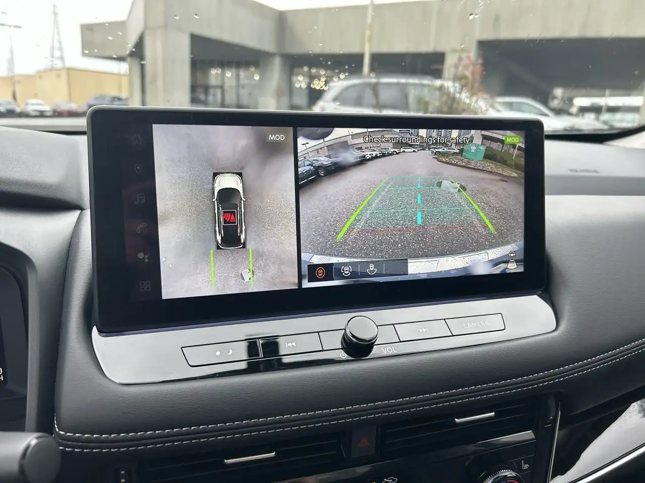 Nissan Rogue снимка Nissan Rogue