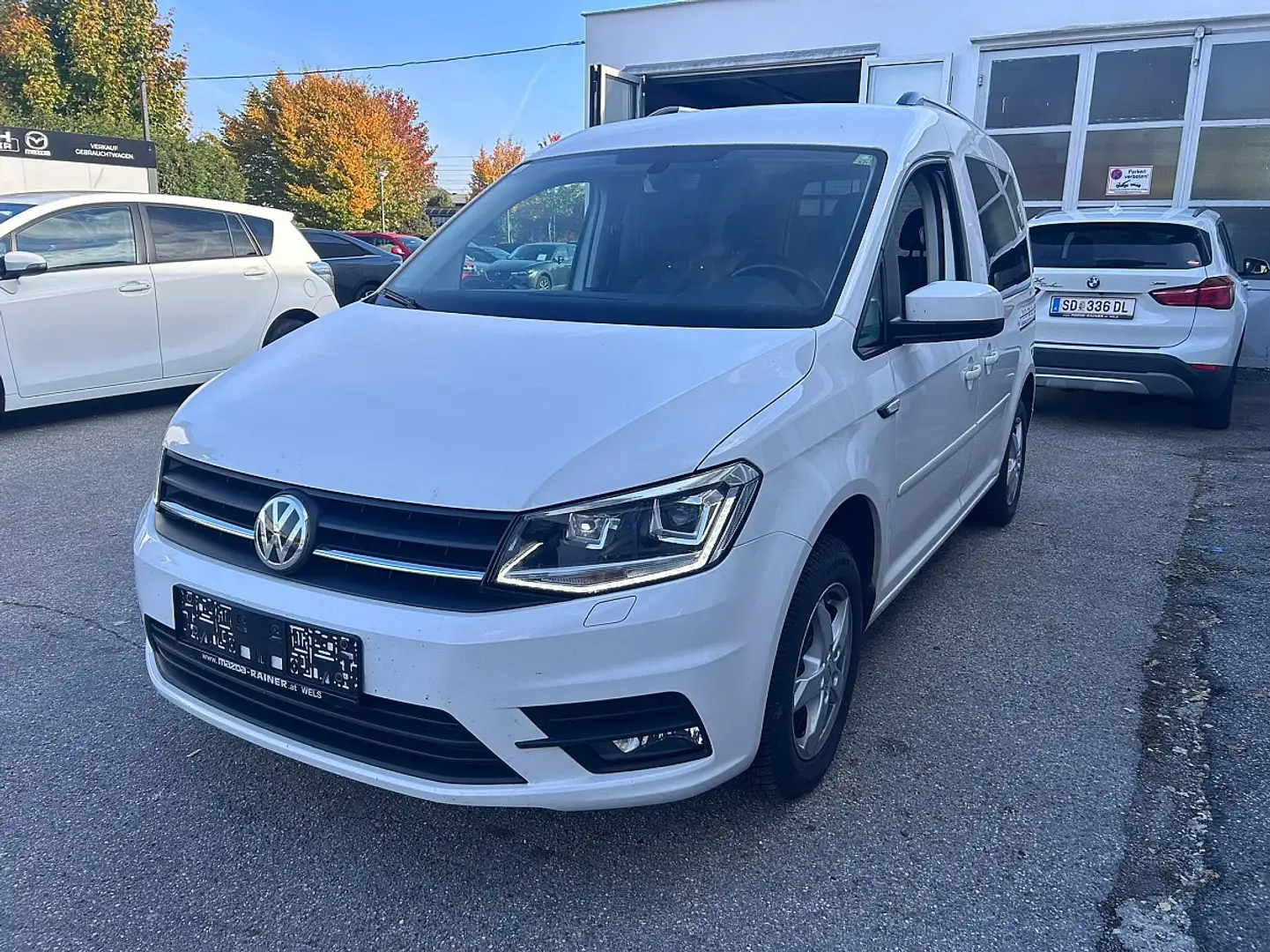 Volkswagen Caddy Kombi 2,0 TDI DSG / VOLL LED / NAVI / AHK Weiß - 1