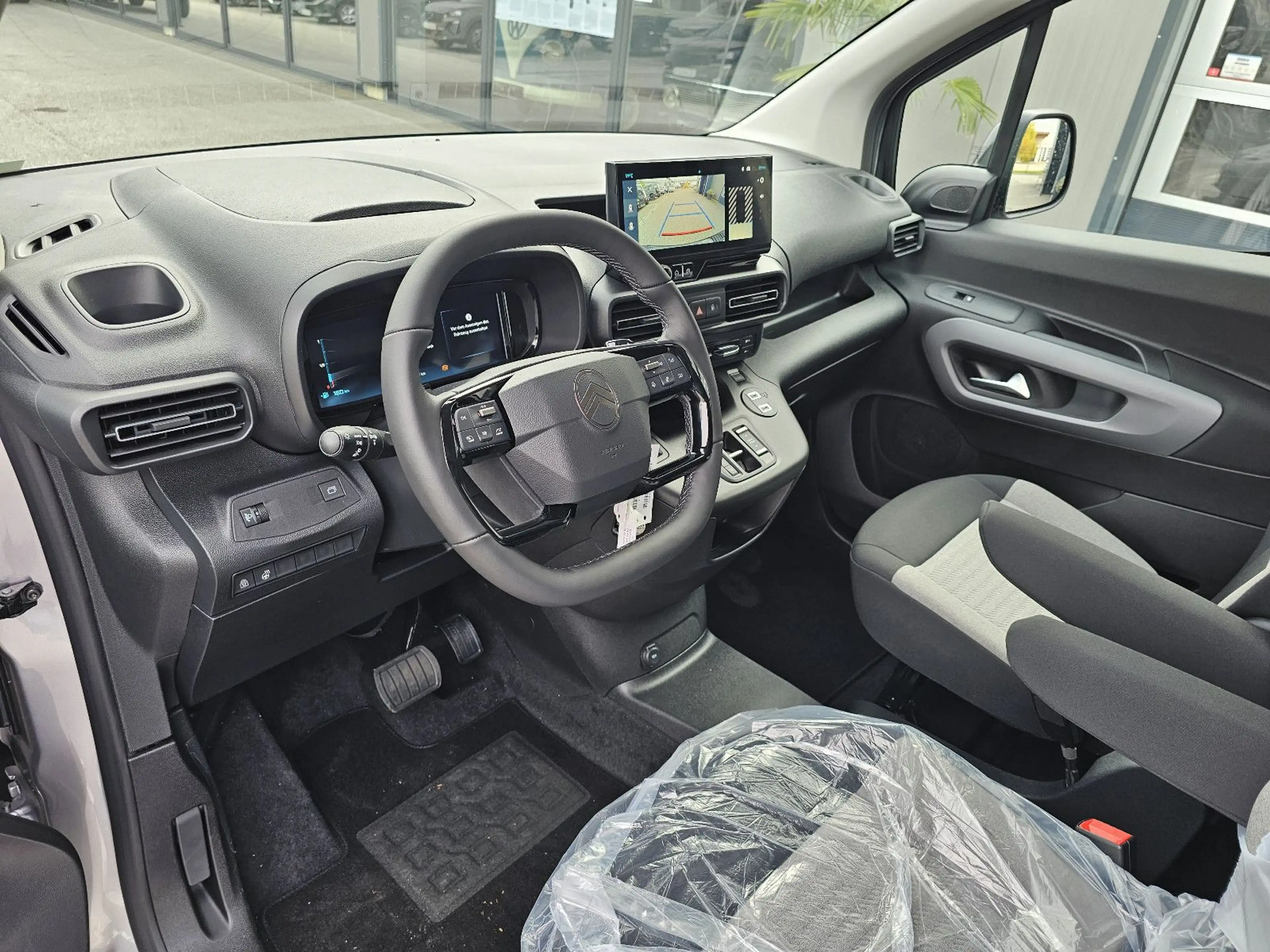 Citroen Berlingo PKW M Plus Automatik Style+Comfort*AHK* — photo 11