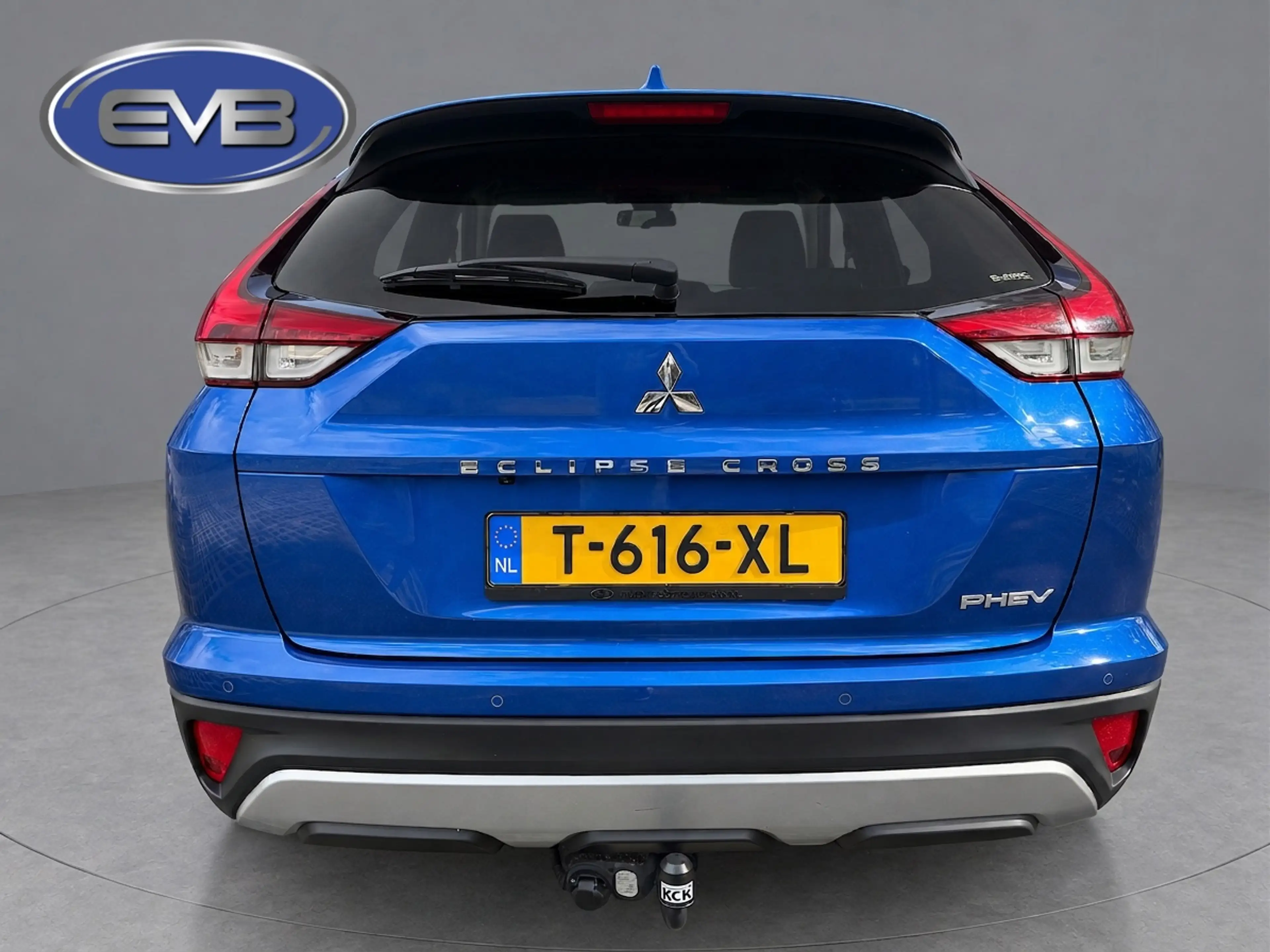 Mitsubishi Eclipse Cross 2.4 PHEV Intense+, trekhaak, stoelverwarming, acht — photo 18