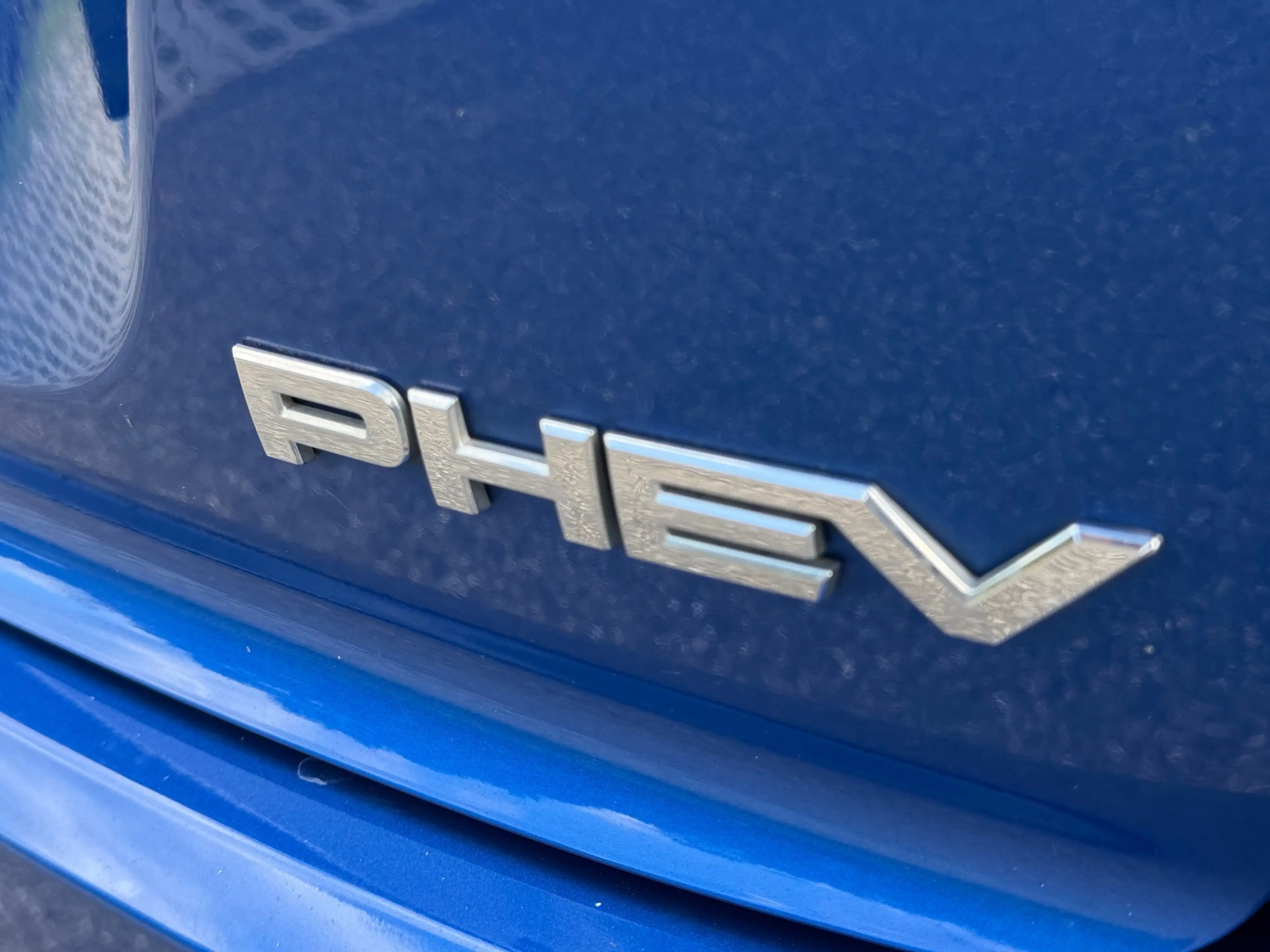 Mitsubishi Eclipse Cross 2.4 PHEV Intense+, trekhaak, stoelverwarming, acht — photo 12