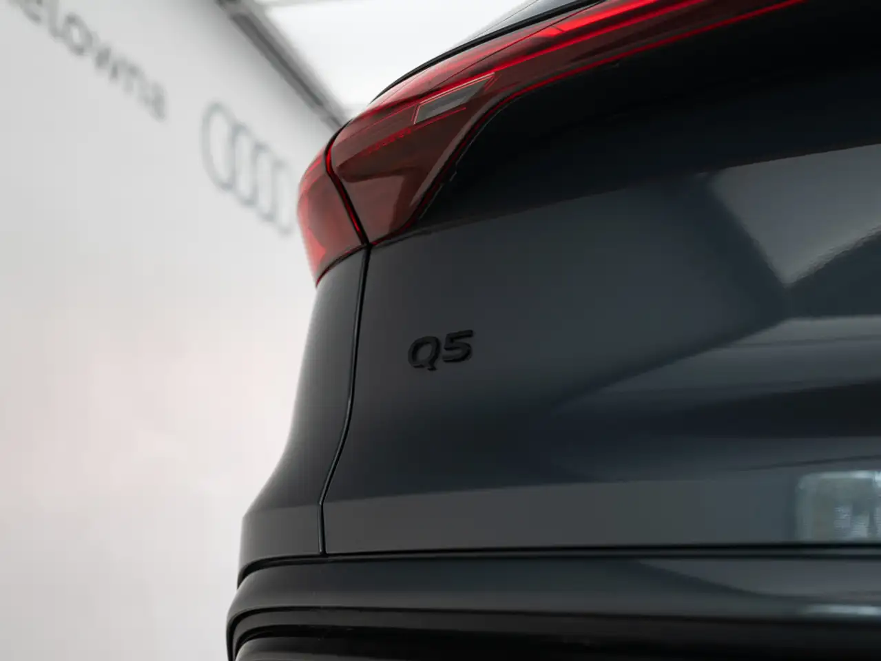 Audi Q5 photo Audi Q5