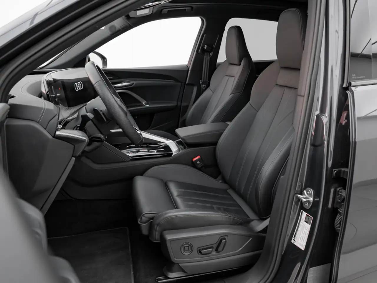 Audi Q5 photo Audi Q5