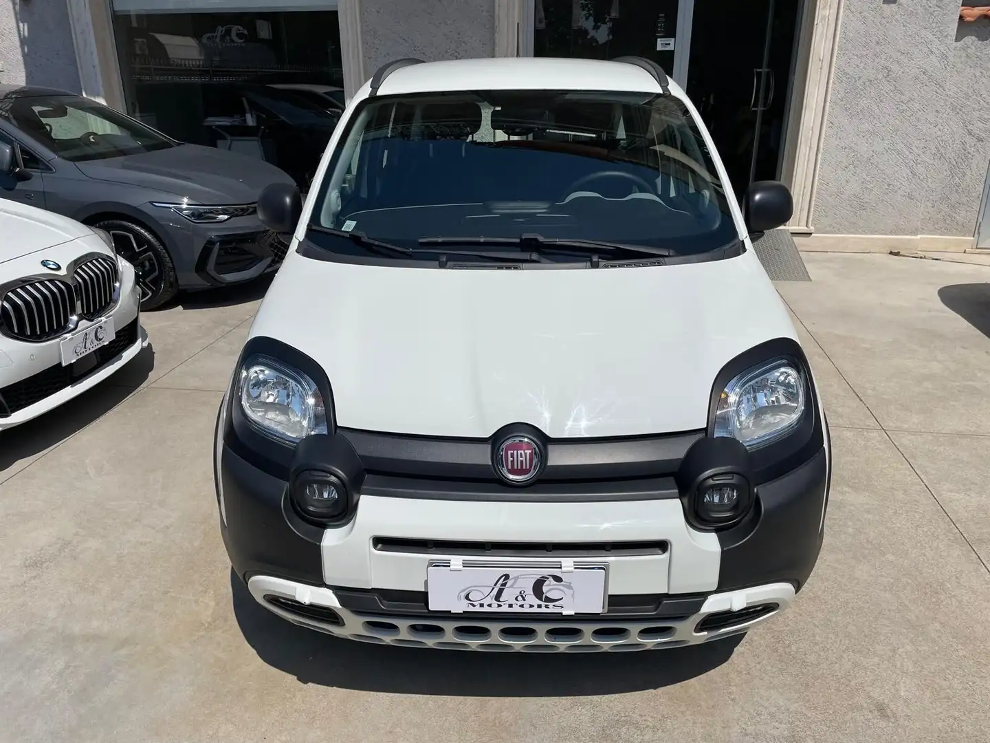 Fiat Panda 1.0 FireFly S&S Hybrid Cross Bianco - 2