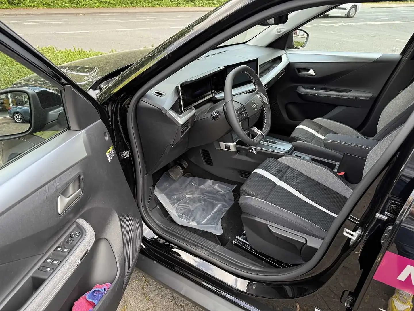 Opel Frontera 1.2 DI Hybrid 48V eDCT GS Negro - 2