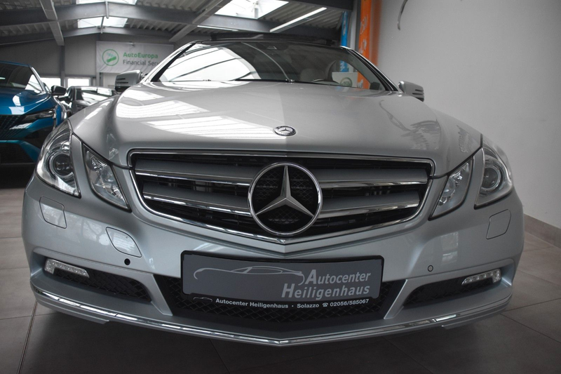 Mercedes-Benz E 350 CDI Coupe Navi Kamera Xenon Pano Memory — photo 9