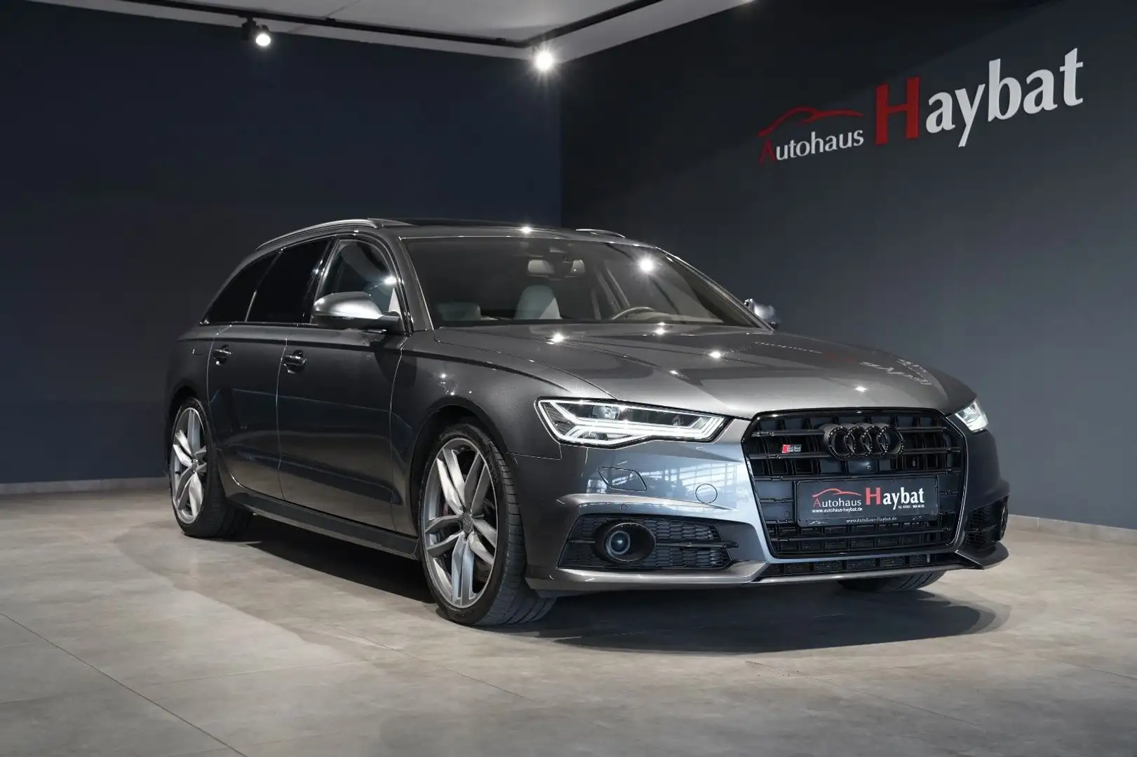 Audi S6 Avant qu Nav-Matrix-Pano-360-HuD-ACC-StaHz Grau - 1