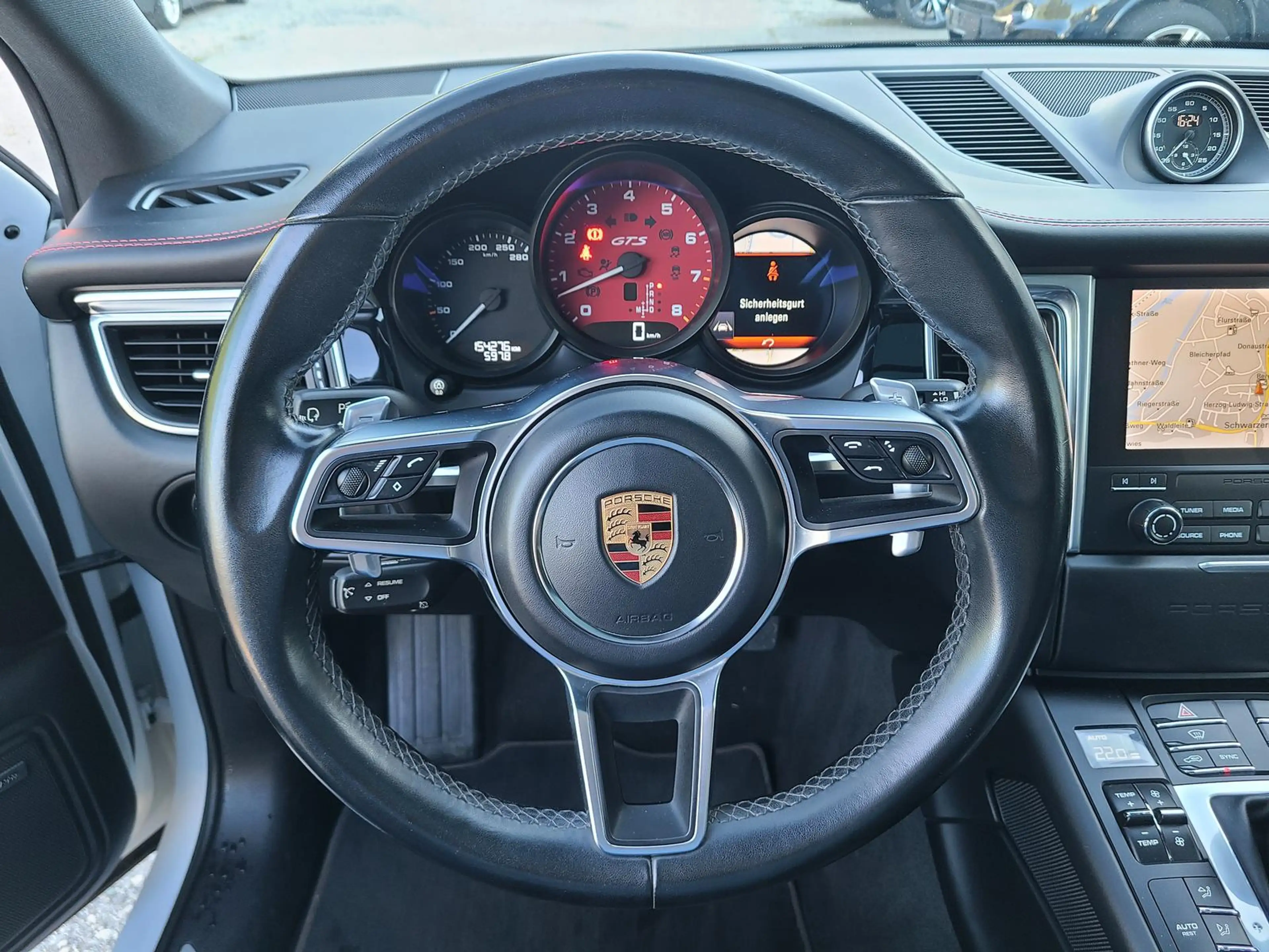 Porsche Macan GTS PDLS+ BOSE Pano PASM Navi Chrono — photo 14