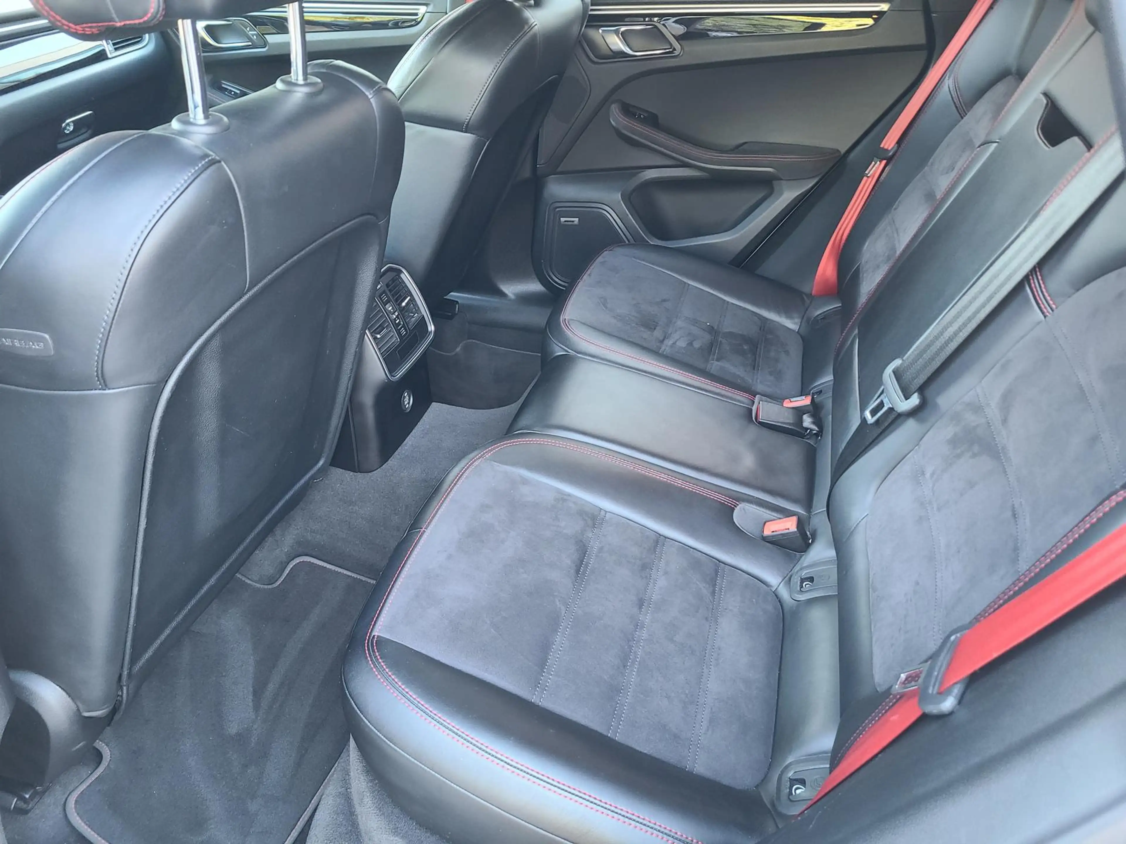 Porsche Macan GTS PDLS+ BOSE Pano PASM Navi Chrono — photo 10