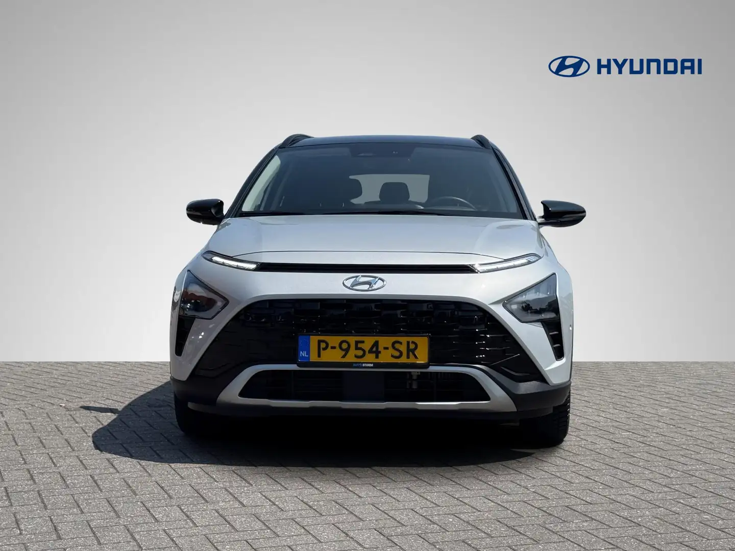 Hyundai BAYON 1.0 T-GDI Premium Automaat | Trekhaak | Navigatie Zilver - 2