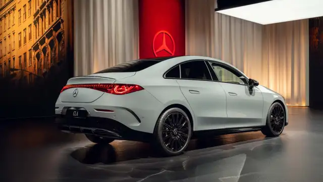 Mercedes-Benz CLA 220 220 Advanced Plus