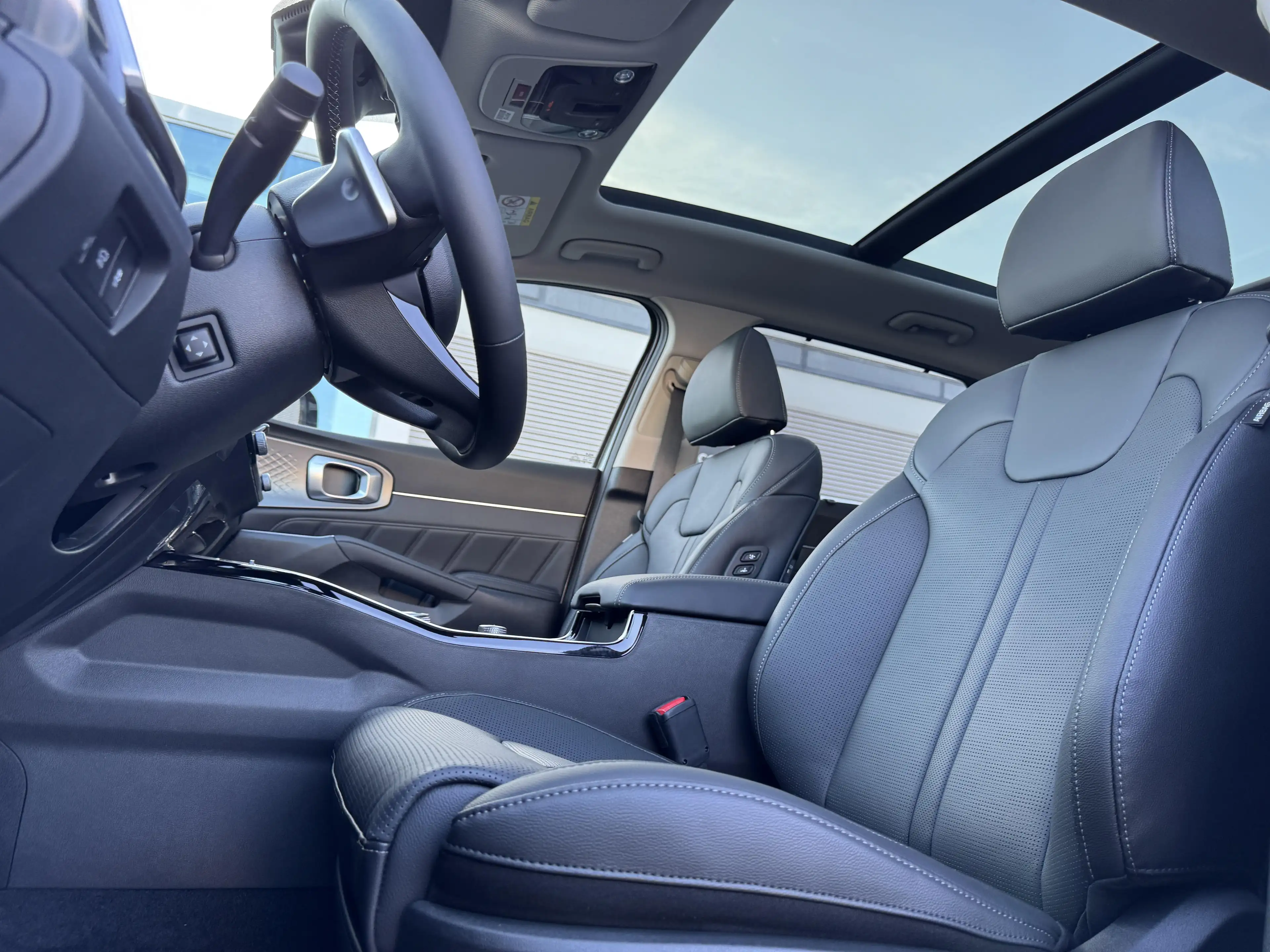 Kia Sorento 1.6 T-GDi 215 HEV AT6 AWD Evolution 7Pl — photo 8
