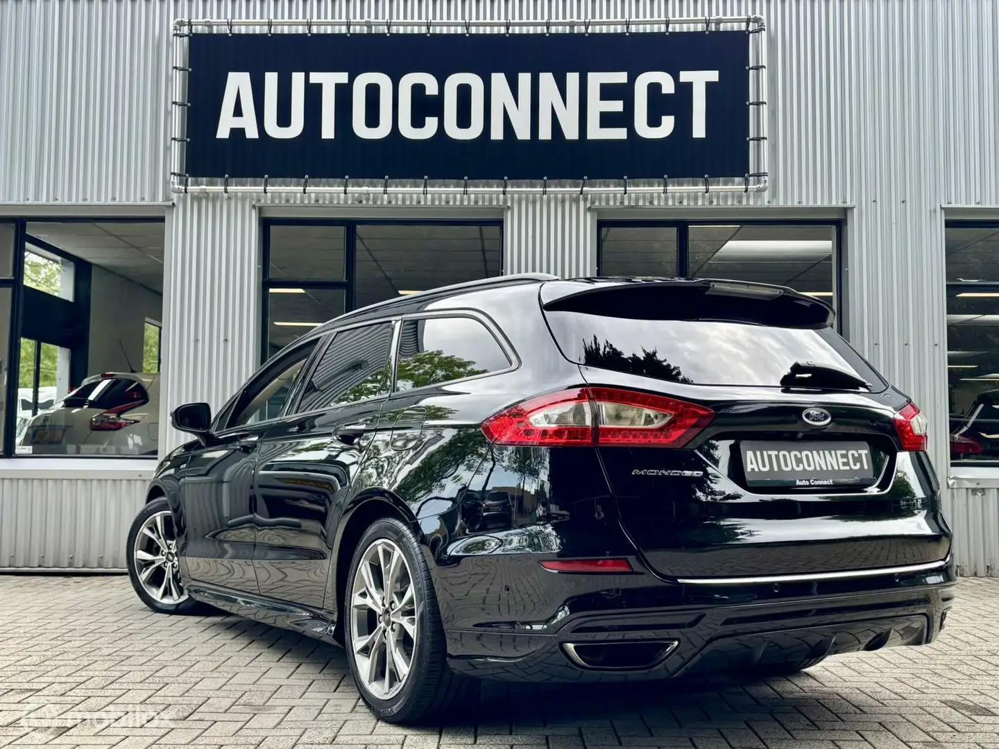 Ford Mondeo Wagon 2.0 S-Line. NAVI, CAMERA, CRUISE, STOELVERWA Negro - 2