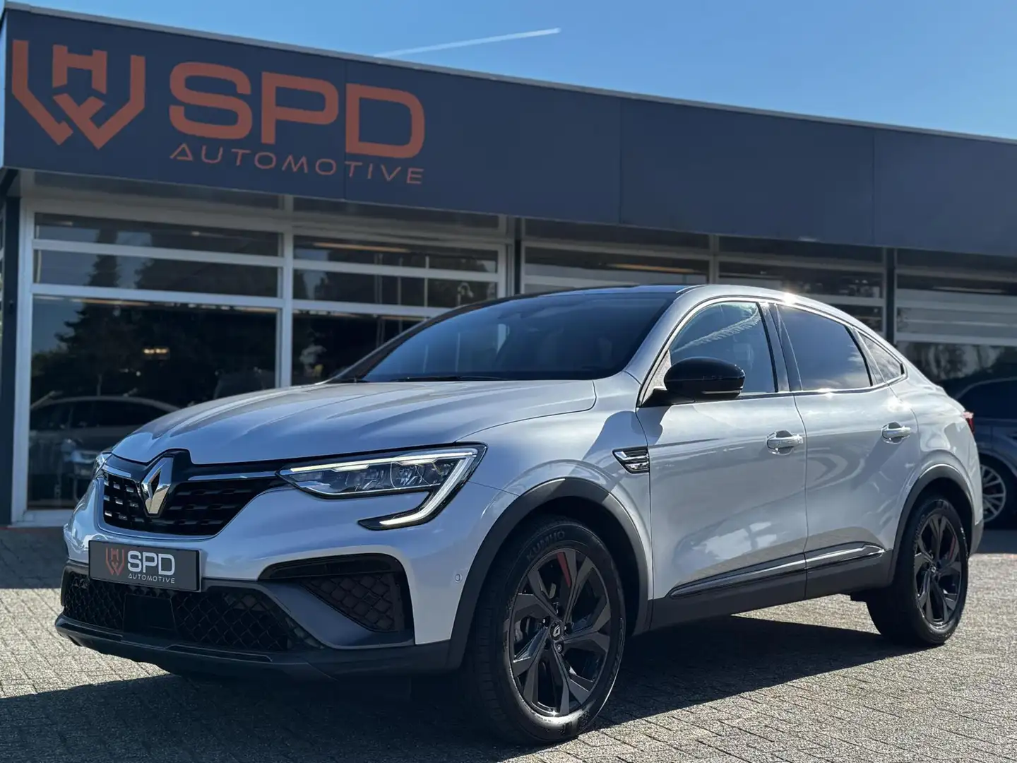 Renault Arkana 1.6 E-Tech Hybrid 145 R.S. Line|Bose|Leder| Wit - 1